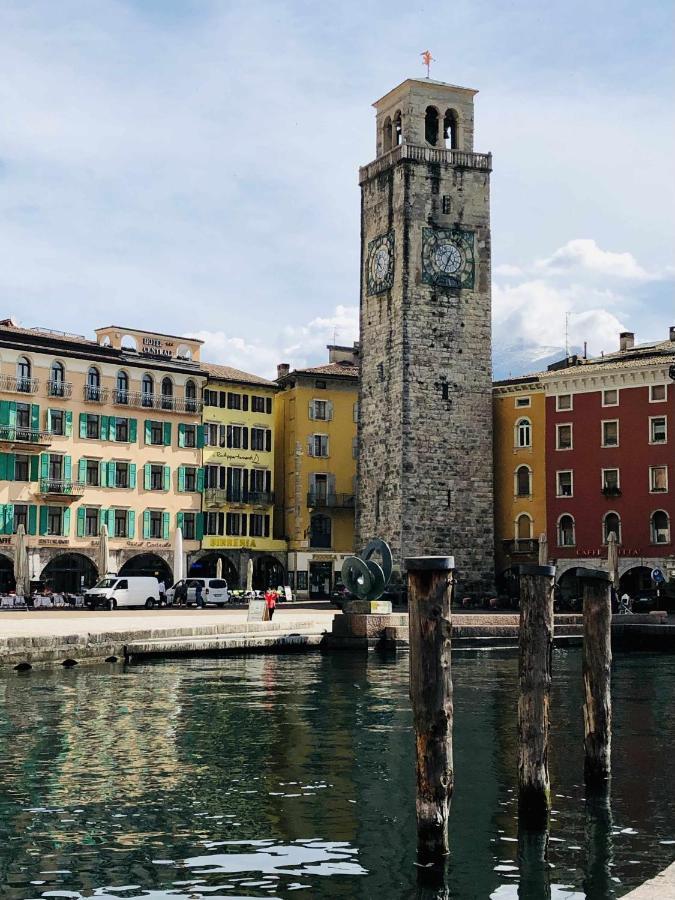 Lantica Torre Apartment Riva del Garda Exterior photo